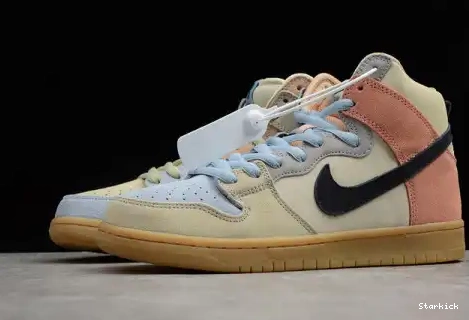 CN8345-001 Spectrum Dunk Nike SB High 0704